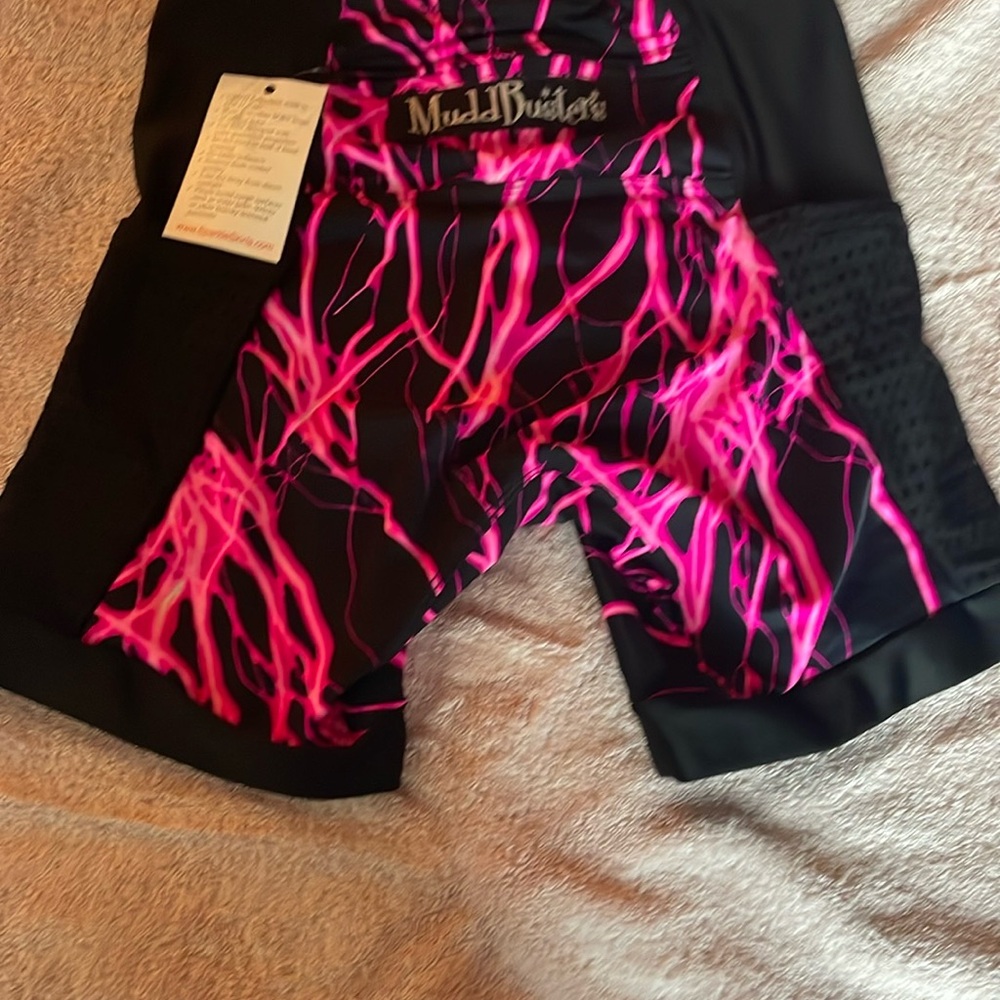 Sparkle Skirts “Mudd Busters” black and neon pink Cycling Shorts - S - NWT - Picture 7 of 10